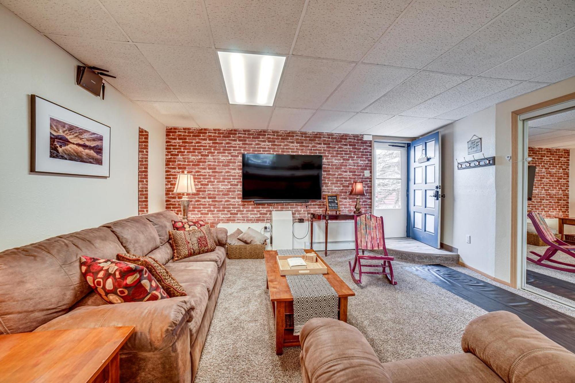 Cozy Apartment Less Than 4 Miles To Downtown Anchorage! Bagian luar foto